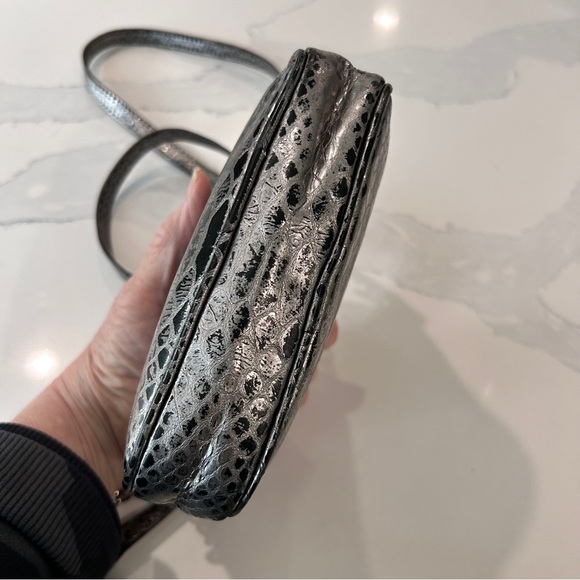 Michael Kors Black Metallic Python Crossbody Mini Bag w/ Bonus Belt Bag - Picture 6 of 16